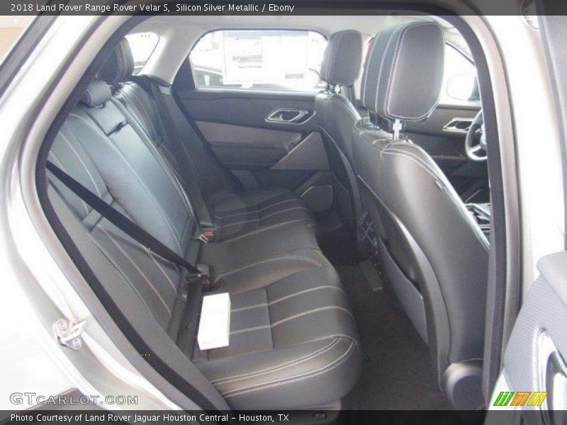 Silicon Silver Metallic / Ebony 2018 Land Rover Range Rover Velar S