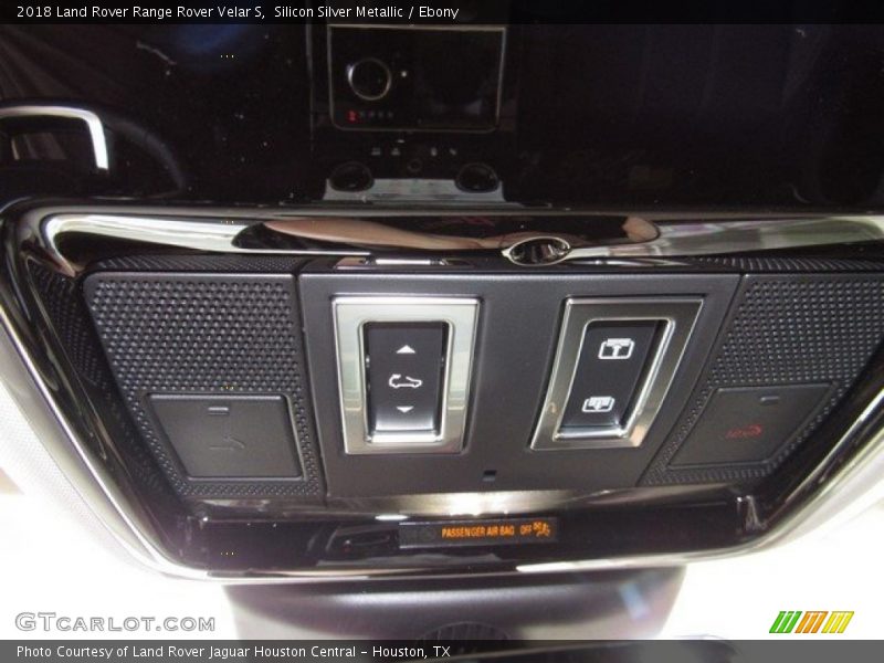 Silicon Silver Metallic / Ebony 2018 Land Rover Range Rover Velar S