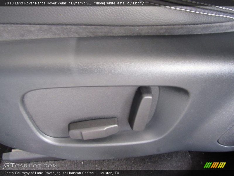 Yulong White Metallic / Ebony 2018 Land Rover Range Rover Velar R Dynamic SE