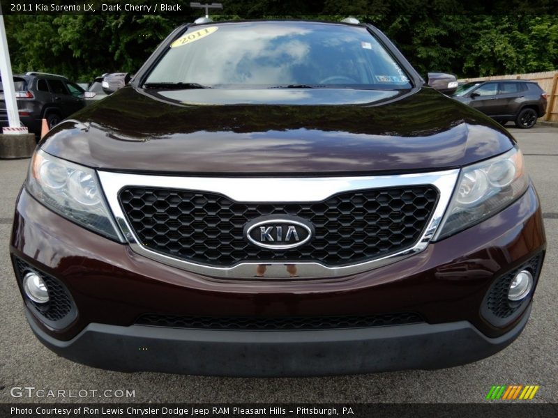 Dark Cherry / Black 2011 Kia Sorento LX