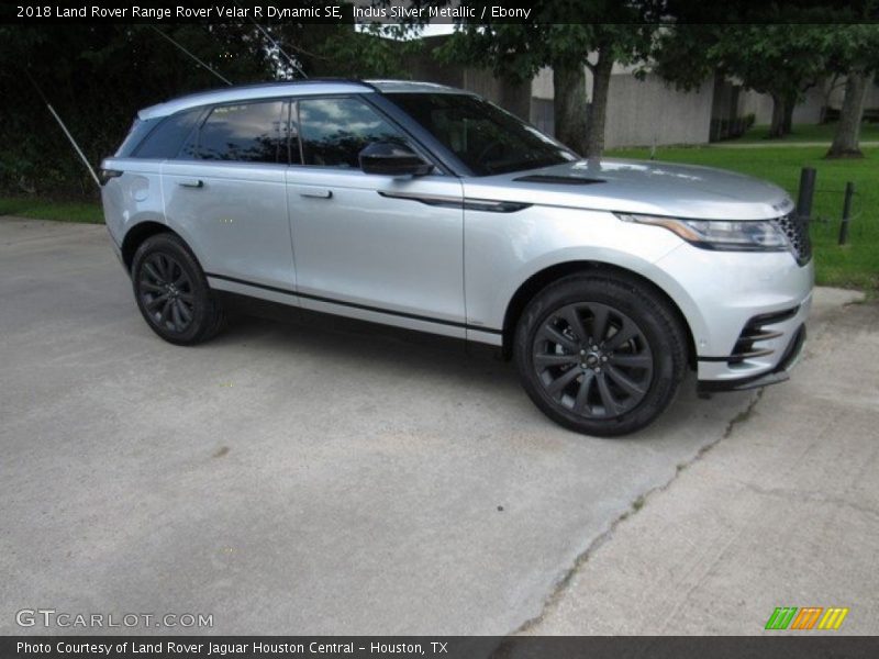 Indus Silver Metallic / Ebony 2018 Land Rover Range Rover Velar R Dynamic SE