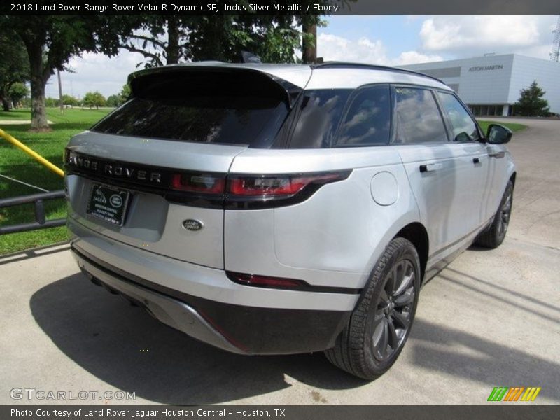 Indus Silver Metallic / Ebony 2018 Land Rover Range Rover Velar R Dynamic SE