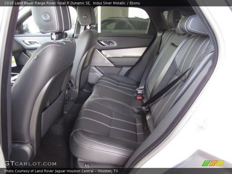 Indus Silver Metallic / Ebony 2018 Land Rover Range Rover Velar R Dynamic SE