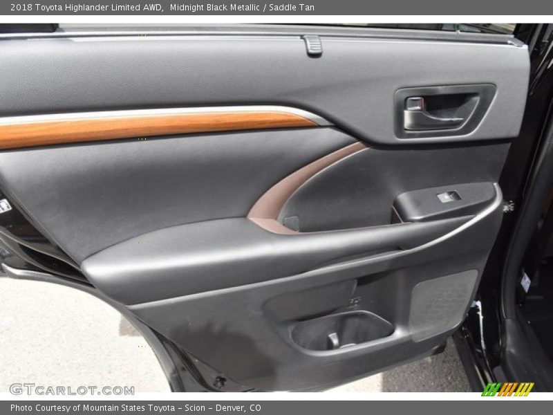 Midnight Black Metallic / Saddle Tan 2018 Toyota Highlander Limited AWD