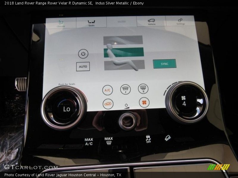 Indus Silver Metallic / Ebony 2018 Land Rover Range Rover Velar R Dynamic SE