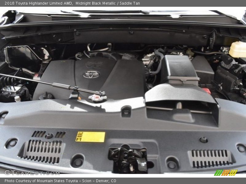 Midnight Black Metallic / Saddle Tan 2018 Toyota Highlander Limited AWD