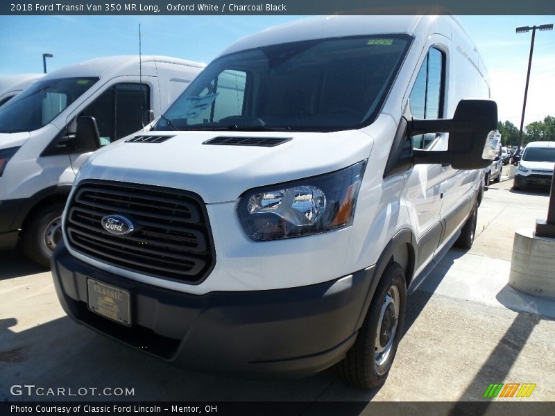 Oxford White / Charcoal Black 2018 Ford Transit Van 350 MR Long