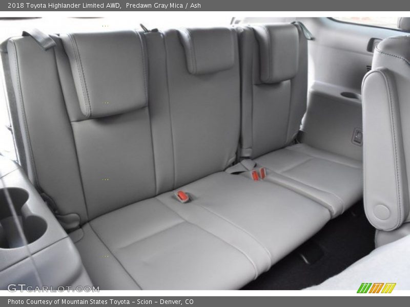 Predawn Gray Mica / Ash 2018 Toyota Highlander Limited AWD