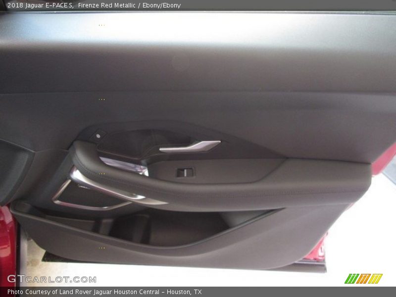 Firenze Red Metallic / Ebony/Ebony 2018 Jaguar E-PACE S