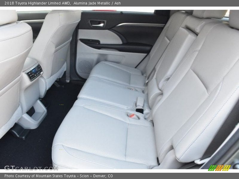 Alumina Jade Metallic / Ash 2018 Toyota Highlander Limited AWD