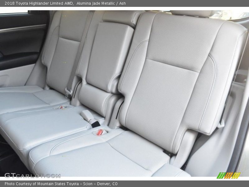 Alumina Jade Metallic / Ash 2018 Toyota Highlander Limited AWD