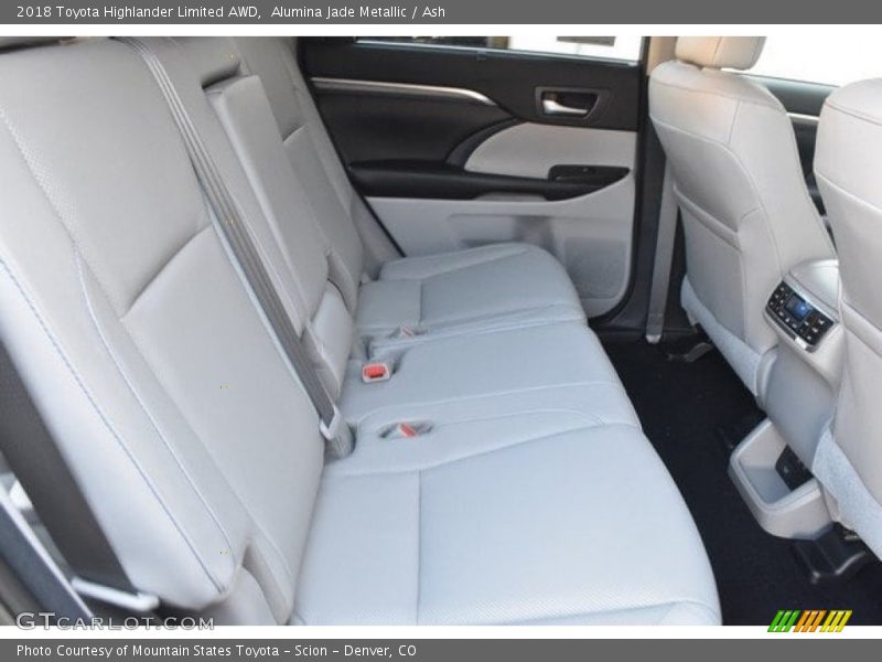 Alumina Jade Metallic / Ash 2018 Toyota Highlander Limited AWD