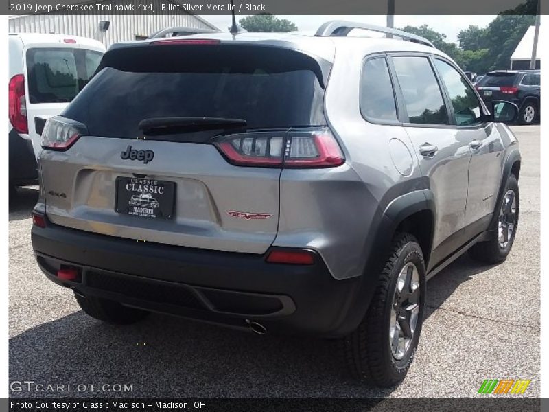 Billet Silver Metallic / Black 2019 Jeep Cherokee Trailhawk 4x4