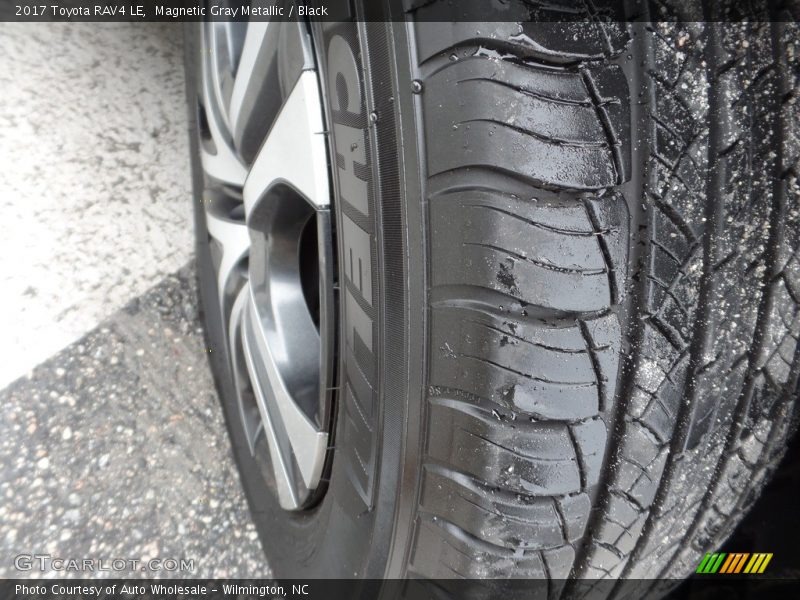Magnetic Gray Metallic / Black 2017 Toyota RAV4 LE