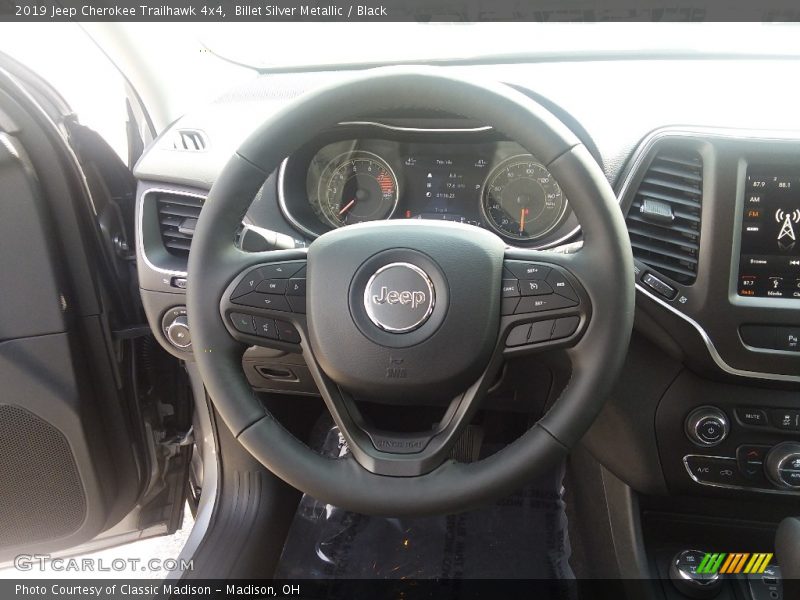 Billet Silver Metallic / Black 2019 Jeep Cherokee Trailhawk 4x4