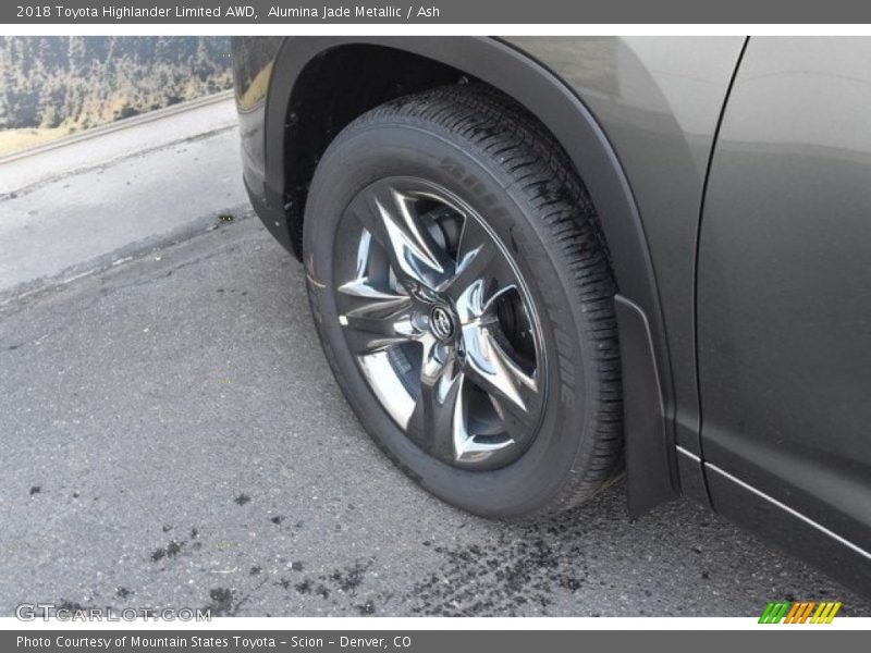 Alumina Jade Metallic / Ash 2018 Toyota Highlander Limited AWD
