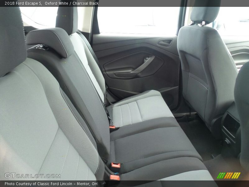 Oxford White / Charcoal Black 2018 Ford Escape S