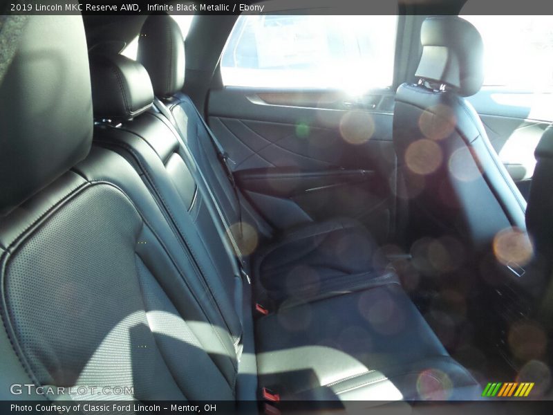 Infinite Black Metallic / Ebony 2019 Lincoln MKC Reserve AWD
