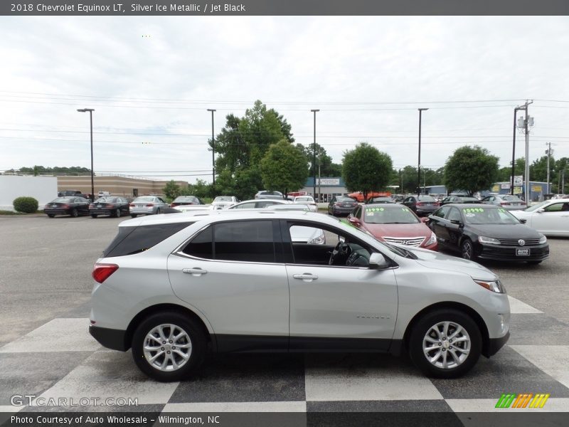 Silver Ice Metallic / Jet Black 2018 Chevrolet Equinox LT