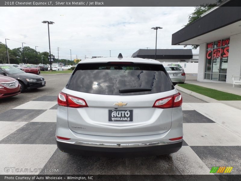 Silver Ice Metallic / Jet Black 2018 Chevrolet Equinox LT