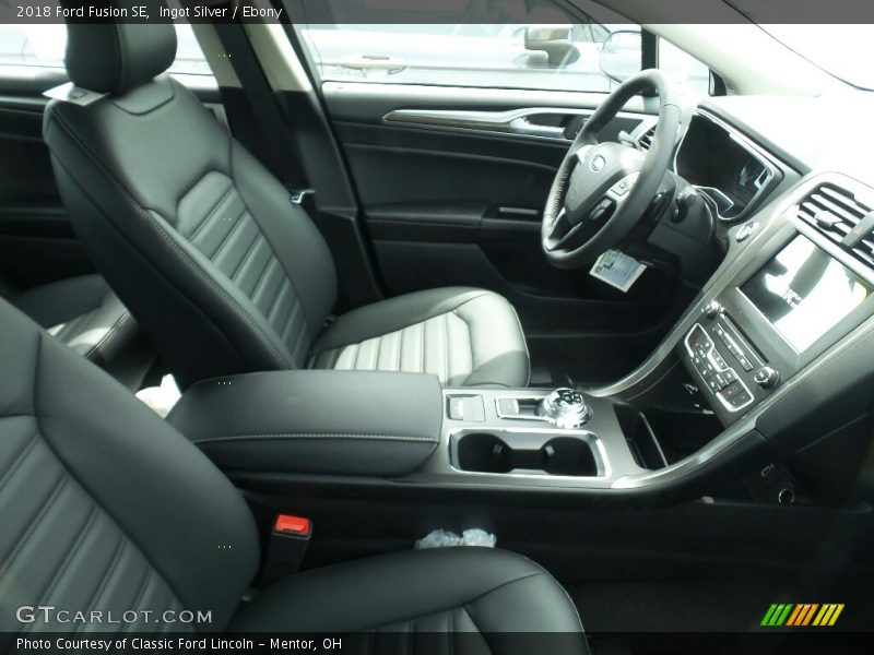 Ingot Silver / Ebony 2018 Ford Fusion SE