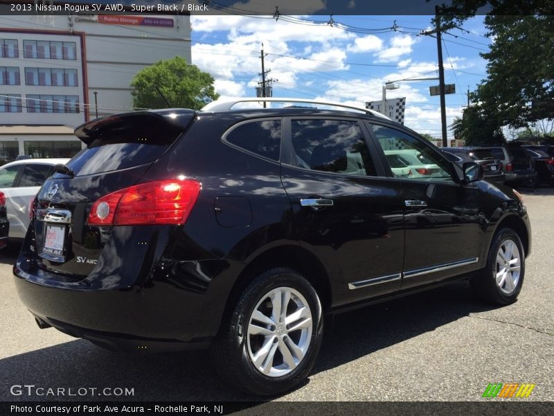 Super Black / Black 2013 Nissan Rogue SV AWD