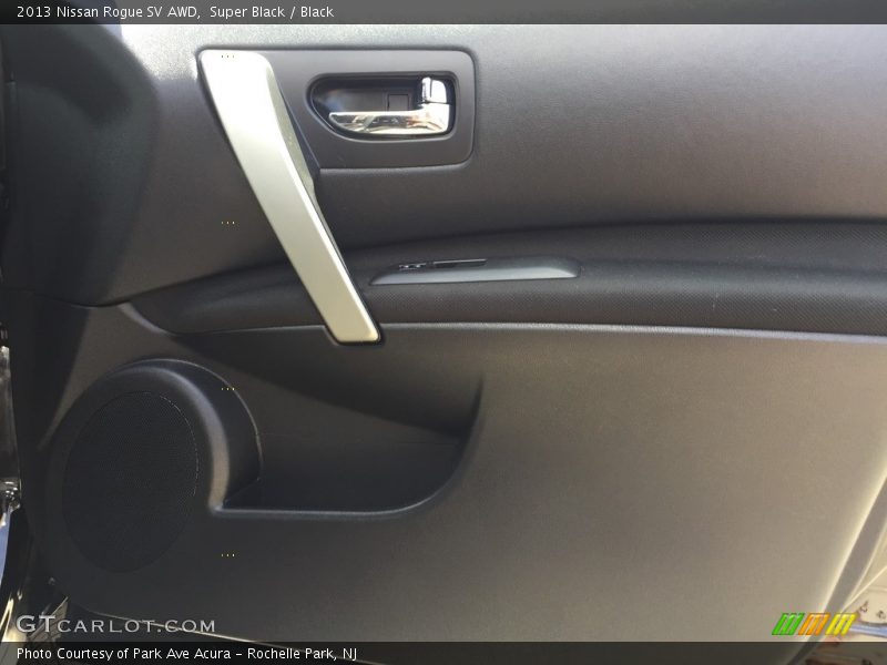 Super Black / Black 2013 Nissan Rogue SV AWD