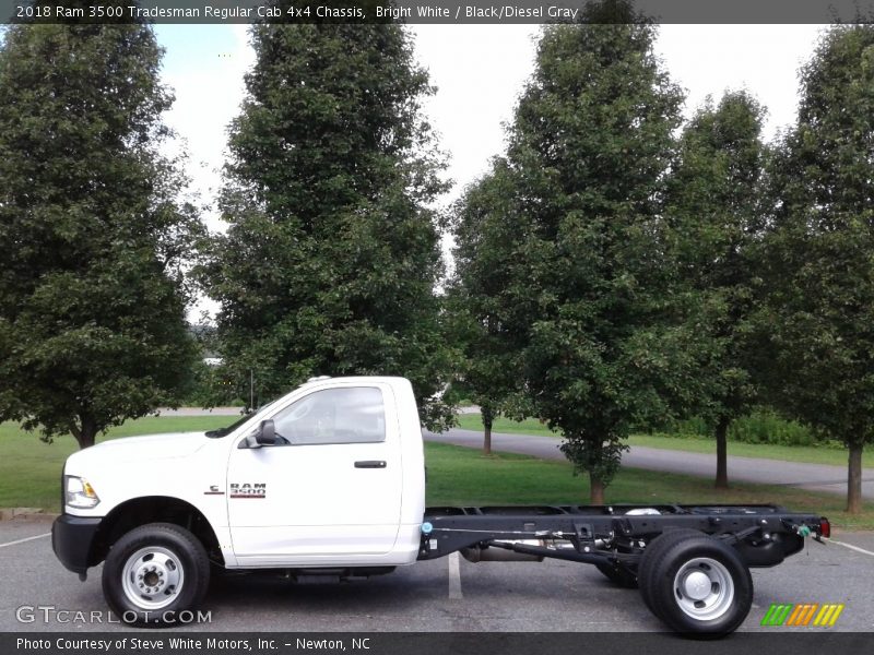 Bright White / Black/Diesel Gray 2018 Ram 3500 Tradesman Regular Cab 4x4 Chassis