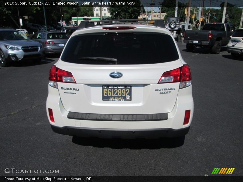 Satin White Pearl / Warm Ivory 2010 Subaru Outback 2.5i Limited Wagon