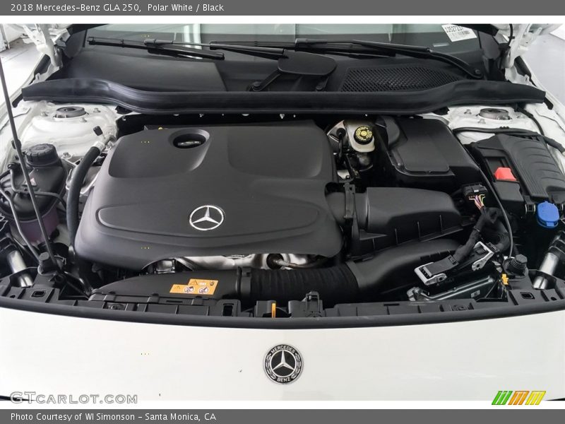 Polar White / Black 2018 Mercedes-Benz GLA 250