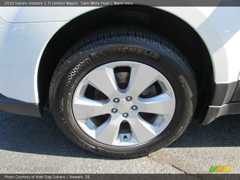 Satin White Pearl / Warm Ivory 2010 Subaru Outback 2.5i Limited Wagon