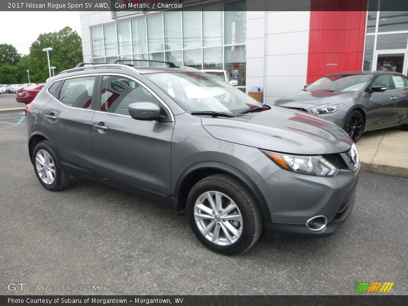 Gun Metallic / Charcoal 2017 Nissan Rogue Sport SV AWD