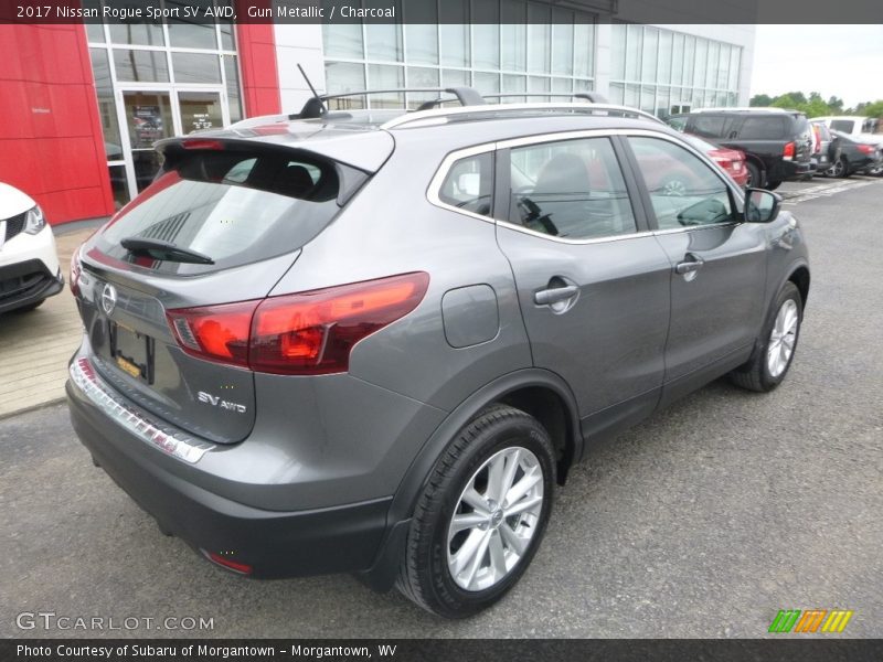 Gun Metallic / Charcoal 2017 Nissan Rogue Sport SV AWD