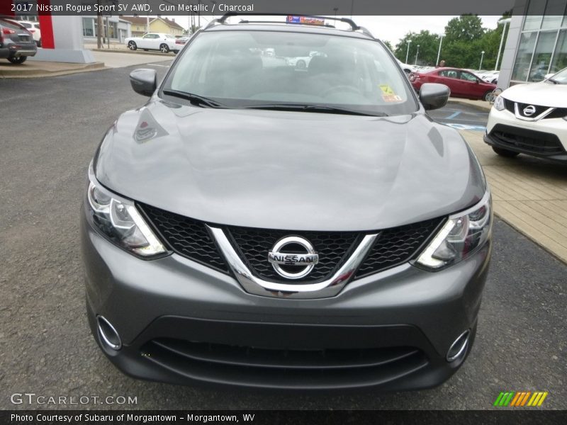 Gun Metallic / Charcoal 2017 Nissan Rogue Sport SV AWD