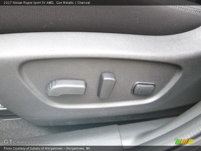 Gun Metallic / Charcoal 2017 Nissan Rogue Sport SV AWD