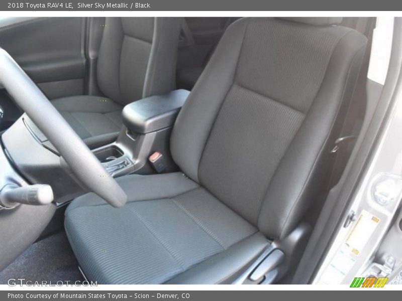 Silver Sky Metallic / Black 2018 Toyota RAV4 LE