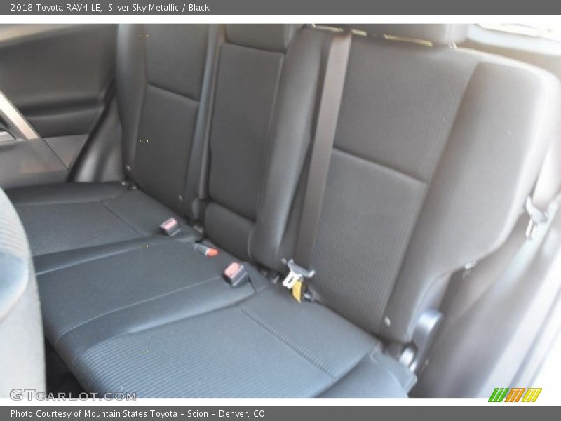 Silver Sky Metallic / Black 2018 Toyota RAV4 LE