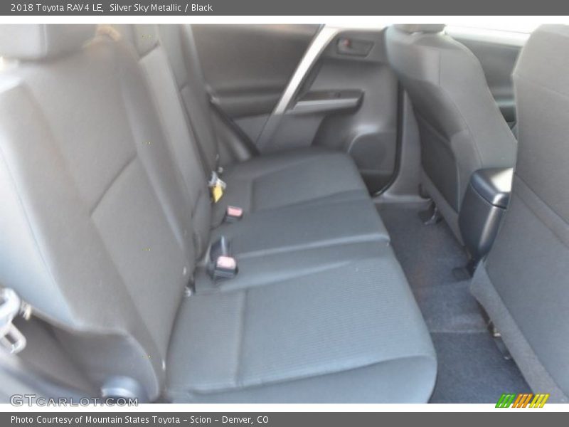 Silver Sky Metallic / Black 2018 Toyota RAV4 LE
