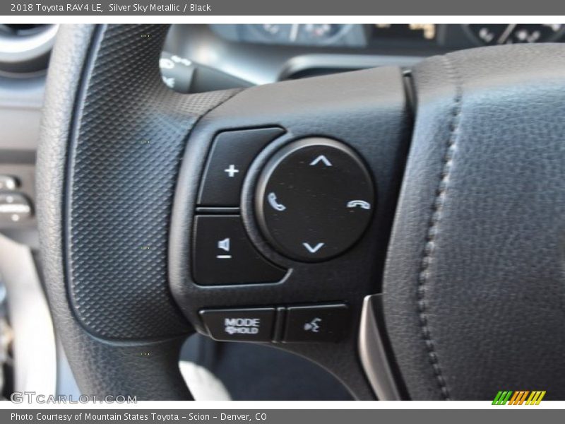 Silver Sky Metallic / Black 2018 Toyota RAV4 LE