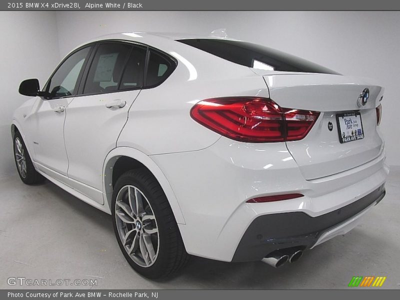 Alpine White / Black 2015 BMW X4 xDrive28i