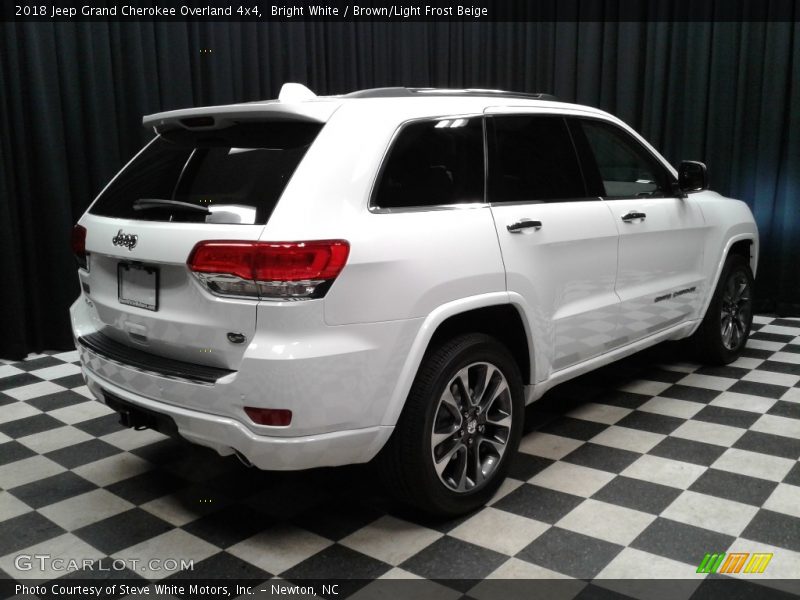 Bright White / Brown/Light Frost Beige 2018 Jeep Grand Cherokee Overland 4x4