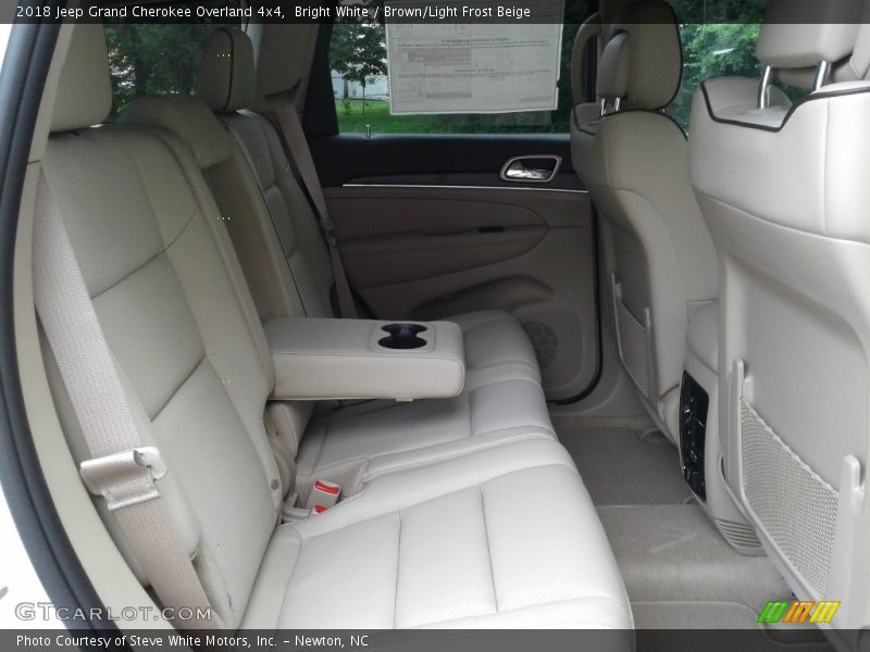 Bright White / Brown/Light Frost Beige 2018 Jeep Grand Cherokee Overland 4x4