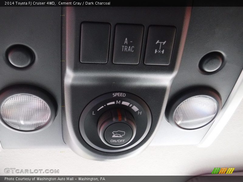 Cement Gray / Dark Charcoal 2014 Toyota FJ Cruiser 4WD