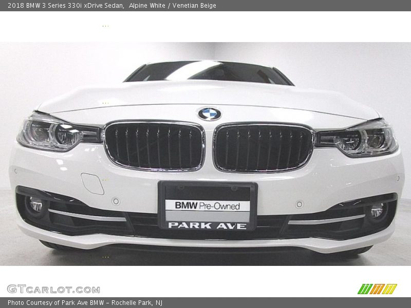 Alpine White / Venetian Beige 2018 BMW 3 Series 330i xDrive Sedan