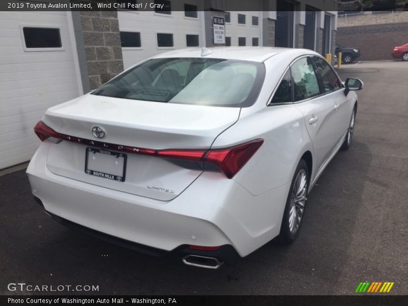 Wind Chill Pearl / Gray 2019 Toyota Avalon Limited