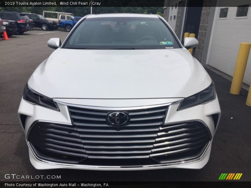 Wind Chill Pearl / Gray 2019 Toyota Avalon Limited
