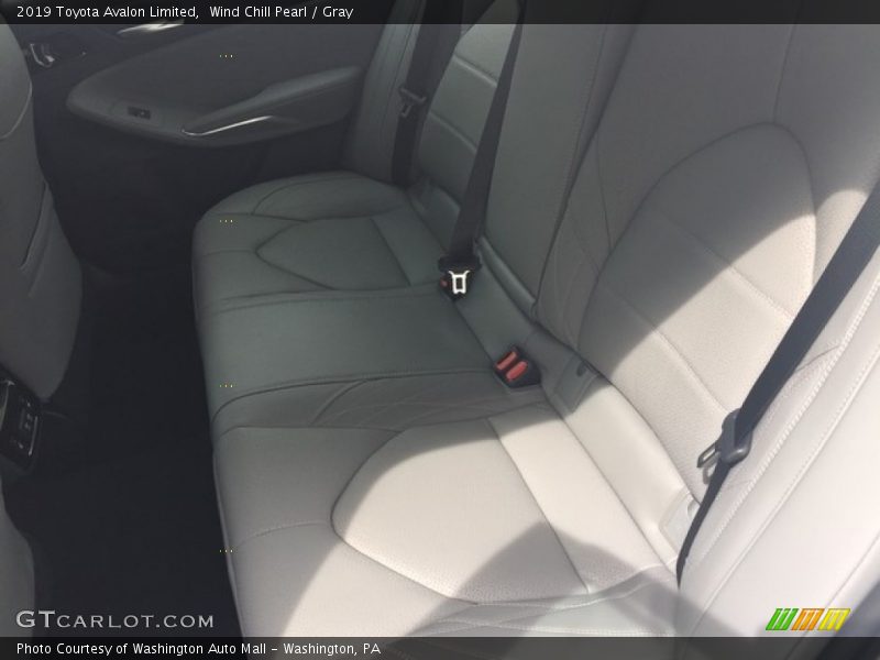 Wind Chill Pearl / Gray 2019 Toyota Avalon Limited