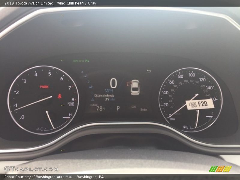 Wind Chill Pearl / Gray 2019 Toyota Avalon Limited