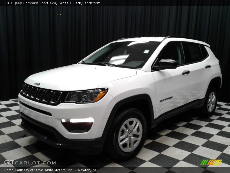 White / Black/Sandstorm 2018 Jeep Compass Sport 4x4