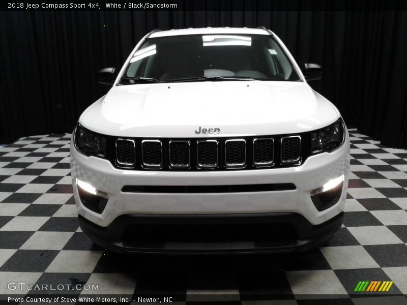 White / Black/Sandstorm 2018 Jeep Compass Sport 4x4